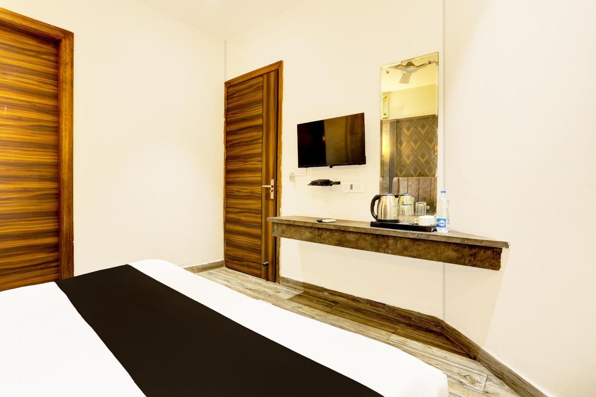 Super Collection O Amritsar Near Bus Stand Hotel Exterior foto