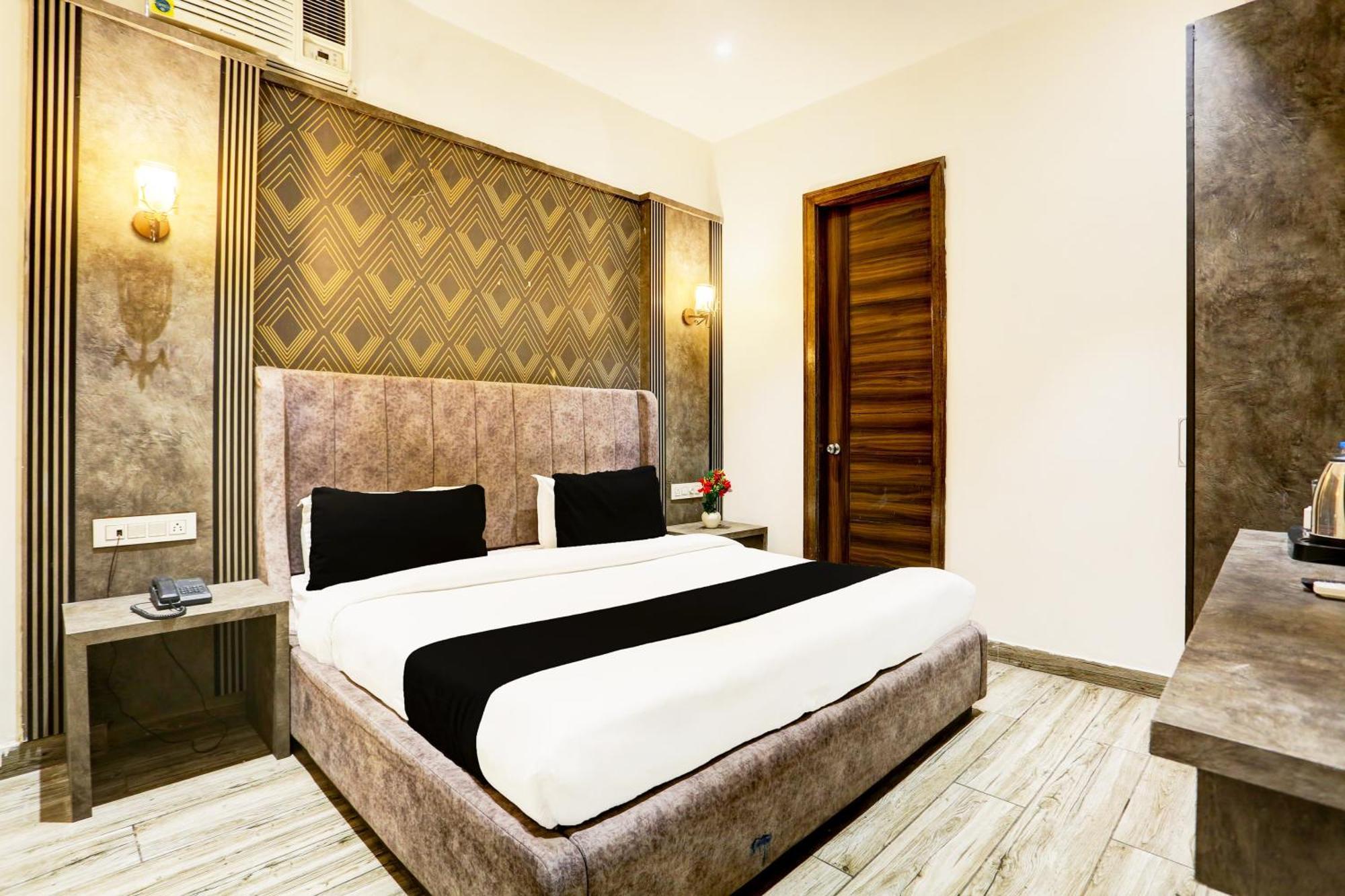 Super Collection O Amritsar Near Bus Stand Hotel Exterior foto